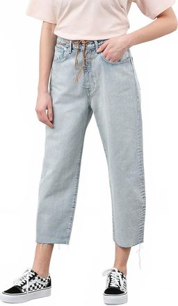 Levi's Classic Denim Cropped Jeans In Crisp Sky