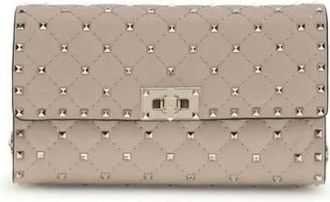 Valentino Garavani Bolso de hombro Rockstud de piel acolchada - Bags - Mujer - Beige - ONE SIZE