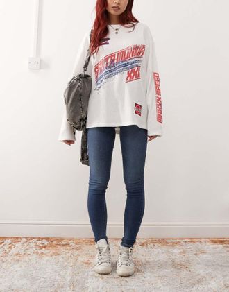 Noisy May Jen push up jeans in dark blue wash