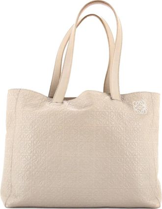 Loewe T Shopper Tote Anagram Embossed Leather satchel - Beige