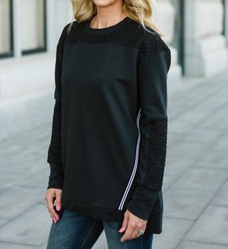Lyss&eacute; Devoe Sweatshirt In Black