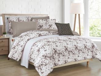 Elegant Comfort 10-Piece Tie-Dye Comforter Set, Includes 6-Piece Sheet Set with Double Sided Storage Pockets