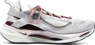 Nike Burgundy Crush Flyknit Sneakers - Dames - Fitnessschoenen - Grijs - 36 1/2 EU - Tweed - Fitness