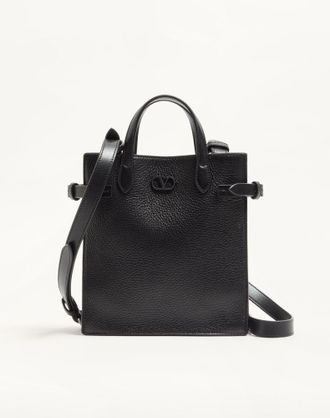 Valentino Garavani Valentino Garavani Antibes small shopping bag in grained leather