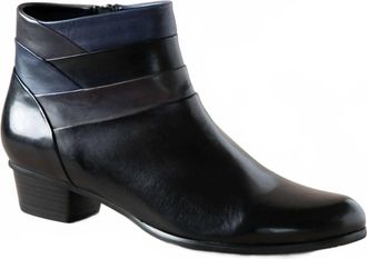 Regarde le ciel Womens Stefany Ankle Boot In Black