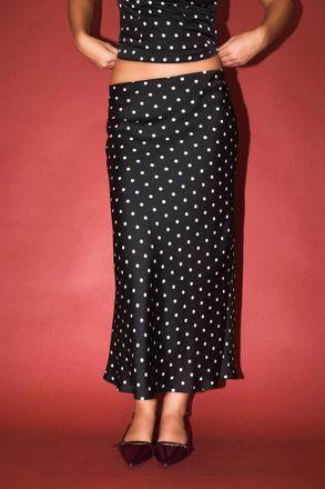 Le Lis Blanc Deux Dreamy Dot Mid Rise Maxi Skirt In Black