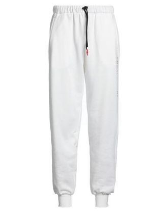 Peuterey BOTTOMWEAR - Pantaloni su YOOX.COM