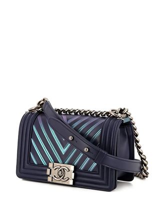 Chanel 2010s small Boy chevron cross-body bag - Blauw