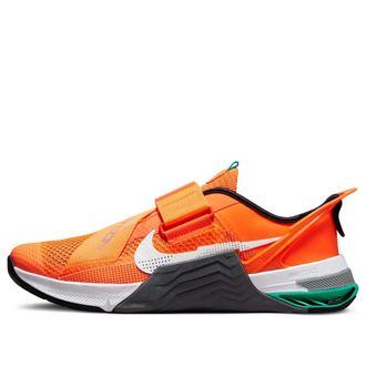 Nike Metcon 7 FlyEase Total Orange Clear Emerald DH3344-883