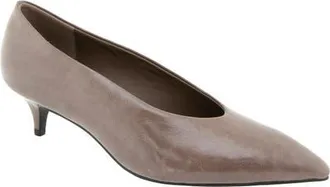 BCBGeneration Pacsin Pointed Toe Kitten Heel Pump in Taupe at Nordstrom, Size 7.5