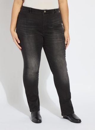 Lyss&eacute; Estelle Everyday Flare Denim Curvy (32 Inseam)