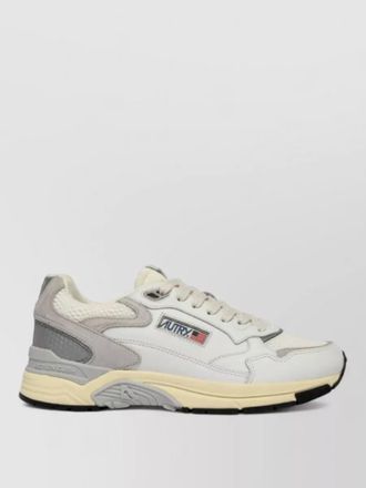Autry hyperway low sneakers mesh panels sole