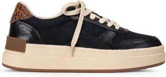 Yellow Box Womens Oberlin Flatform Sneaker In Black