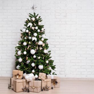 Dmora Dmora - &Aacute;rbol De Navidad Amsterdam, &Aacute;rbol Artificial Extra Grueso, &Aacute;rbol Efecto Pvc Real, 475 Ramas, Altura 180 Cm, Con Embalaje Reforzado
