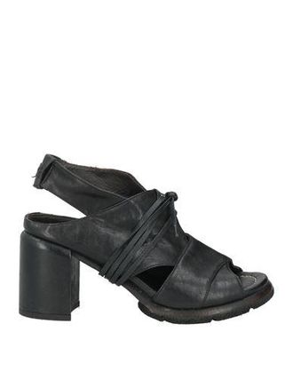 Le Ruemarcel Sandals