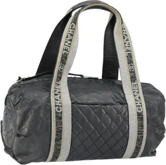 Chanel Pre-owned Weekend Bags, female, Gray, Size: ONE SIZE Pre-owned Plastic Weekend Bag