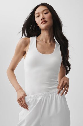 Alo Softsculpt No Nonsense Bra Tank Top in White, Size: Medium