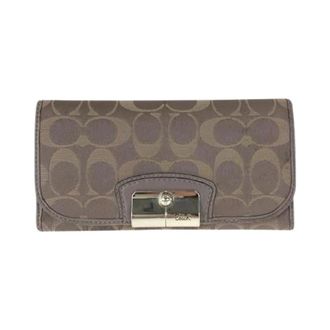 Coach Pre-owned Wallets, female, Gray, Size: ONE SIZE Pre-owned Signature Canvas Leather Long Wallet