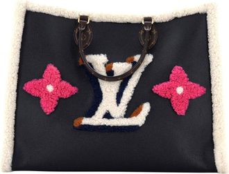 Louis Vuitton Black Leather & Monogram Teddy Shearling Onthego Gm (Authentic Pre-Loved)