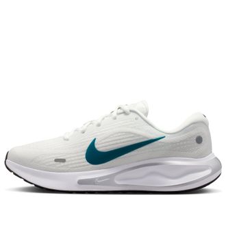 Nike Journey Run Summit White Black Metallic Silver FN0228-114