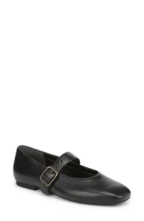 Chloé Black Low Heel Shoes In Leather from $512.00 - on Stylight