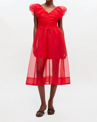Ganni Textured Organza Long Ruched Dress In Marsred