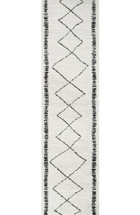 Jonathan Y Designs Zaina Moroccan Beni Souk Area Rug in Cream/black at Nordstrom, Size 4Ft 0In X 6Ft 0In