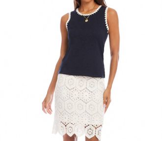Karen Kane Edge Stitch Contrast Tank In Navy