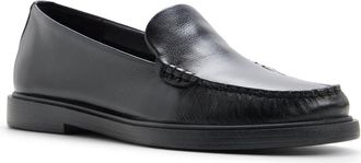 G.H. Bass & Co. Sloane Moc Toe Loafer in Black at Nordstrom, Size 7.5