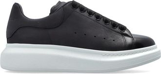 Alexander McQueen Oversized Sportschoenen - Heren - Sneakers - Zwart - 39 EU - Leer - Schoenen