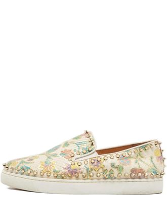 Christian Louboutin studded-details leather sneakers - women - Calf Leather/Calf Leather/Rubber - 38.5 - Neutrals