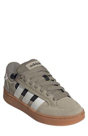 adidas Alpha Sk8 Sneaker in Cargo/Core White/Core Black at Nordstrom Rack, Size 12.5