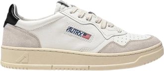 Autry Medalist Low Womens White/Black Sneakers