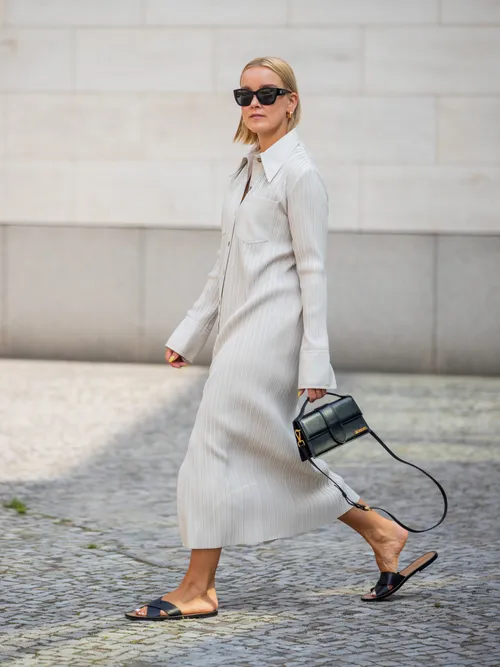 How to wear flat shoes with dresses 5 chic outfits to copy Stylight