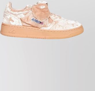 Autry round toe low top velvet sneakers with rubber sole