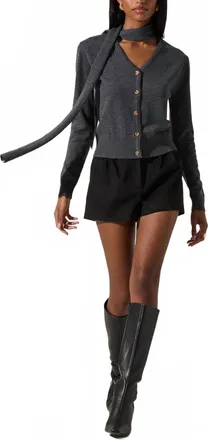 Astr Glynne Sweater Top In Charcoal