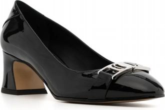Ferragamo Womens Gancini Plaque Pumps In Black