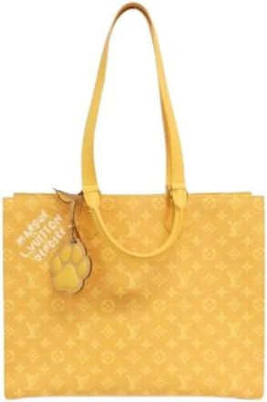 Louis Vuitton Pre-owned Monogram Heritage Sac Plat 24H Coated Canvas Bag - unisex - Vintage Shopper - Geel - ONE Size - Vintage