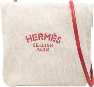 Herm&egrave;s Pre-owned Cross Body Bags, female, White, Size: ONE SIZE Pre-owned Aline Cross Body Bag