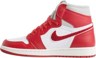 Nike Retro High OG Newstalgia Chenille - Heren - Fitnessschoenen - Rood - 41 EU - Leer - Fitness