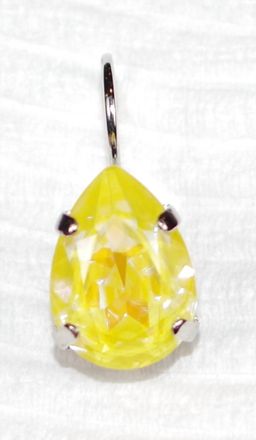 Mariana Womens Sun Kissed Earrings In Yellow