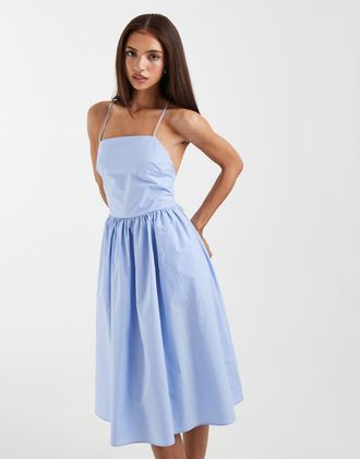 & Other Stories Vestito midi allacciato al collo con spalline sottili e schiena scoperta azzurro-Blu