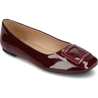 Journee Collection Zimia Square Buckle Flat in Oxblood at Nordstrom Rack, Size 6.5