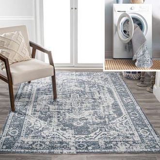 Jonathan Y Designs Keesha Bold Distressed Medallion Low-Pile Machine-Washable Area Rug in Cream/blue at Nordstrom, Size 4Ft 0In X 6Ft 0In