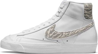 Nike (WMNS) Nike Blazer Mid 77 SE Zebra DH9633-101