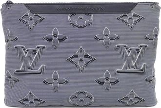 Louis Vuitton Pre-owned Clutches, female, Gray, Size: ONE SIZE Pre-owned Striped Graphic Zip Pouch