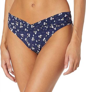 Seafolly Remix Twist Band Hipster In Indigo Ditsy