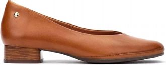 Pikolinos Womens Ubeda Pumps In Tan