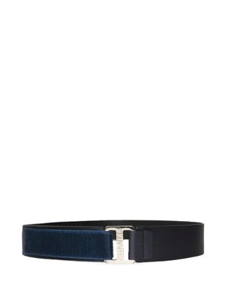 Chanel touch-strap fastening belt - women - Calf Leather - One Size - Black