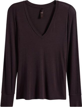 SKIMS Long Sleeve V-Neck T-Shirt in Phoenix at Nordstrom, Size 3X-Large